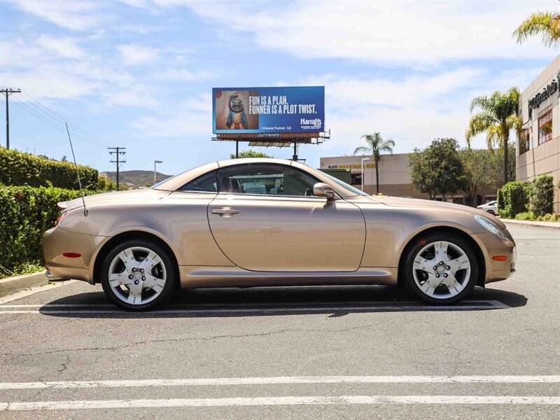 Used 2005 Lexus SC 430 Convertible w/ Preferred Accessory Pkg RWD image 5