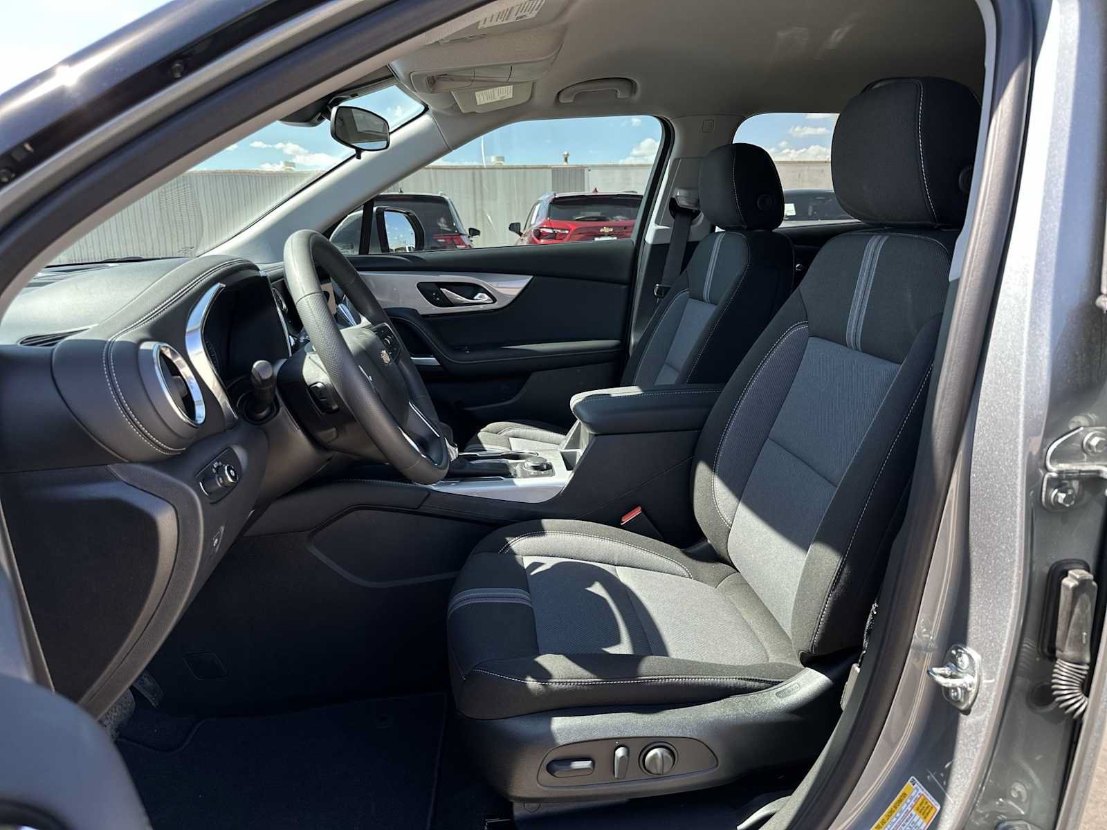 New 2026 Chevrolet Blazer LT FWD image 19