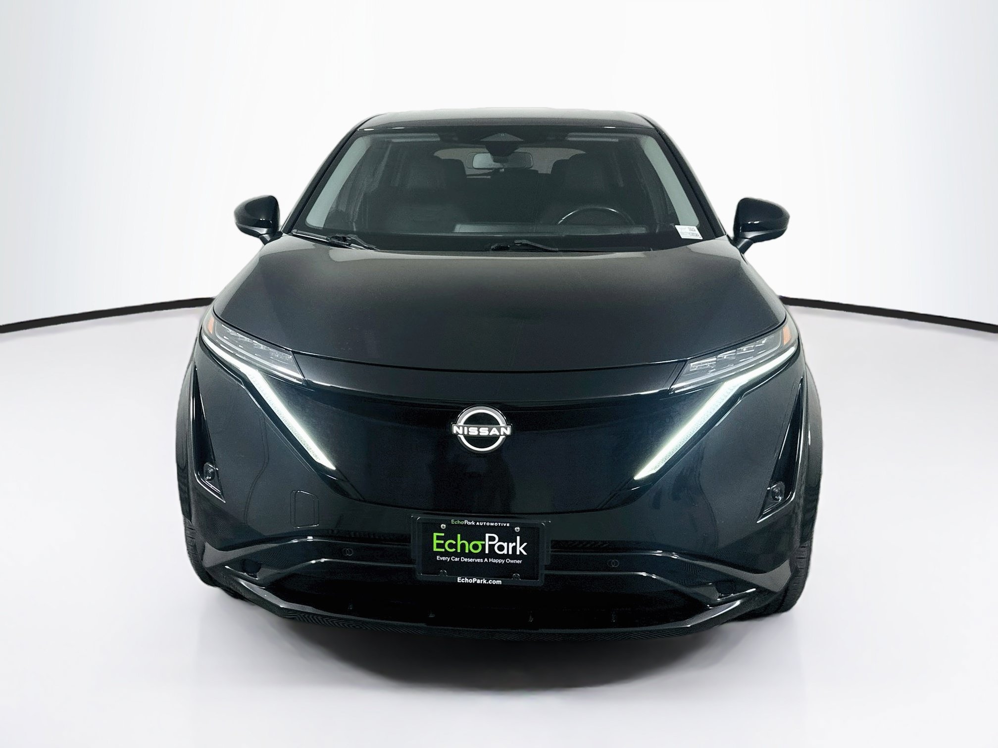 Used 2023 Nissan Ariya FWD image 2
