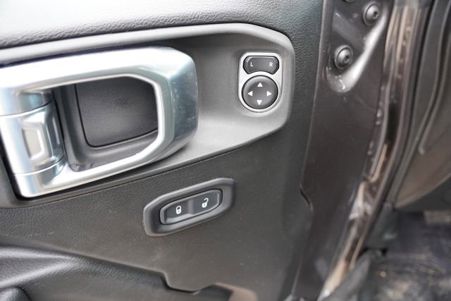 Certified 2025 Jeep Wrangler Unlimited Rubicon 4xe w/ Safety Group image 22