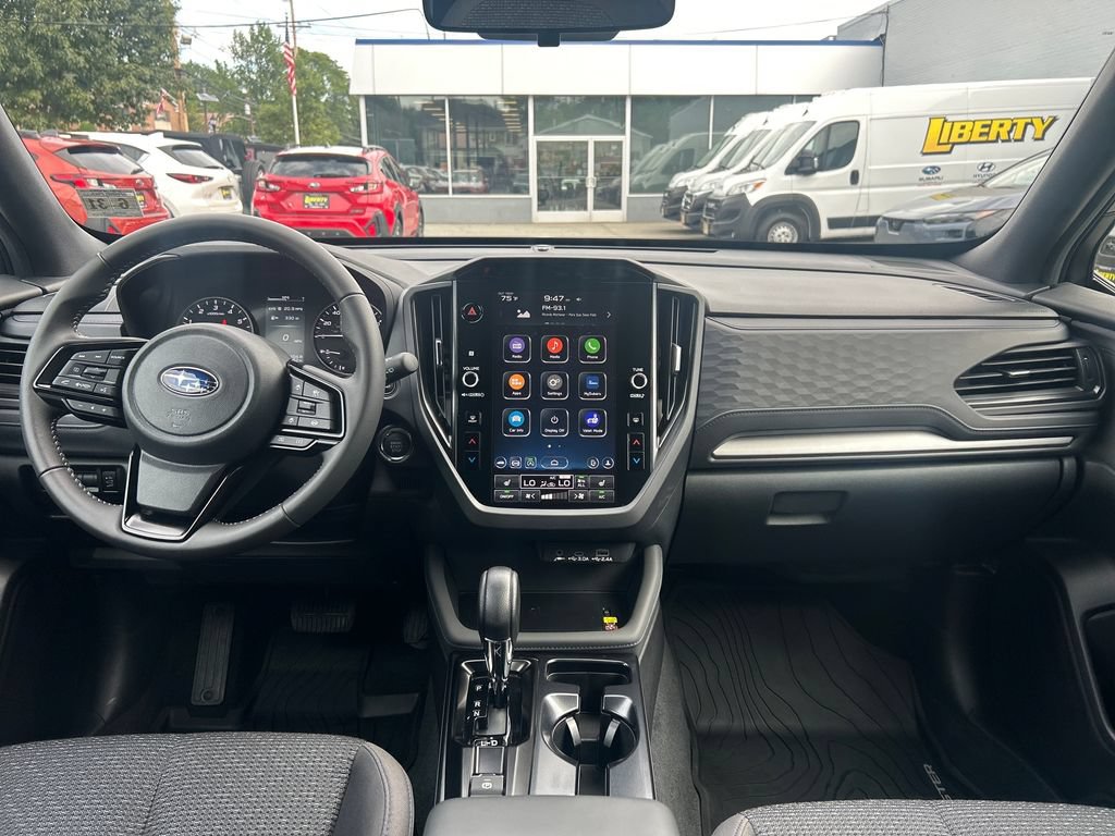 Used 2026 Subaru Forester Premium AWD/4WD image 13