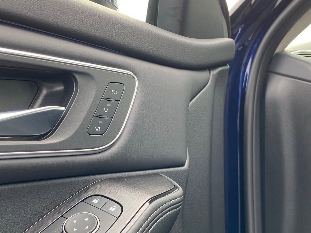 New 2026 Nissan Rogue Platinum w/ Platinum Premium Package image 13