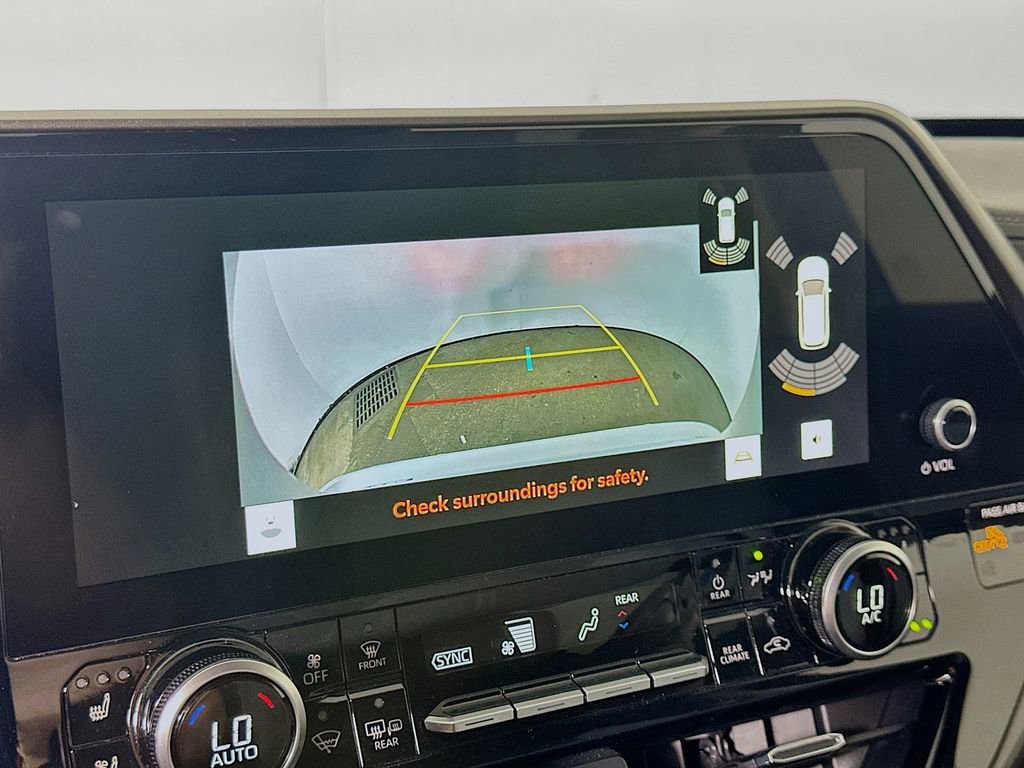 Used 2024 Toyota Highlander Limited image 10