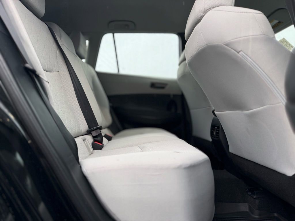 Used 2023 Toyota Corolla Cross L image 15