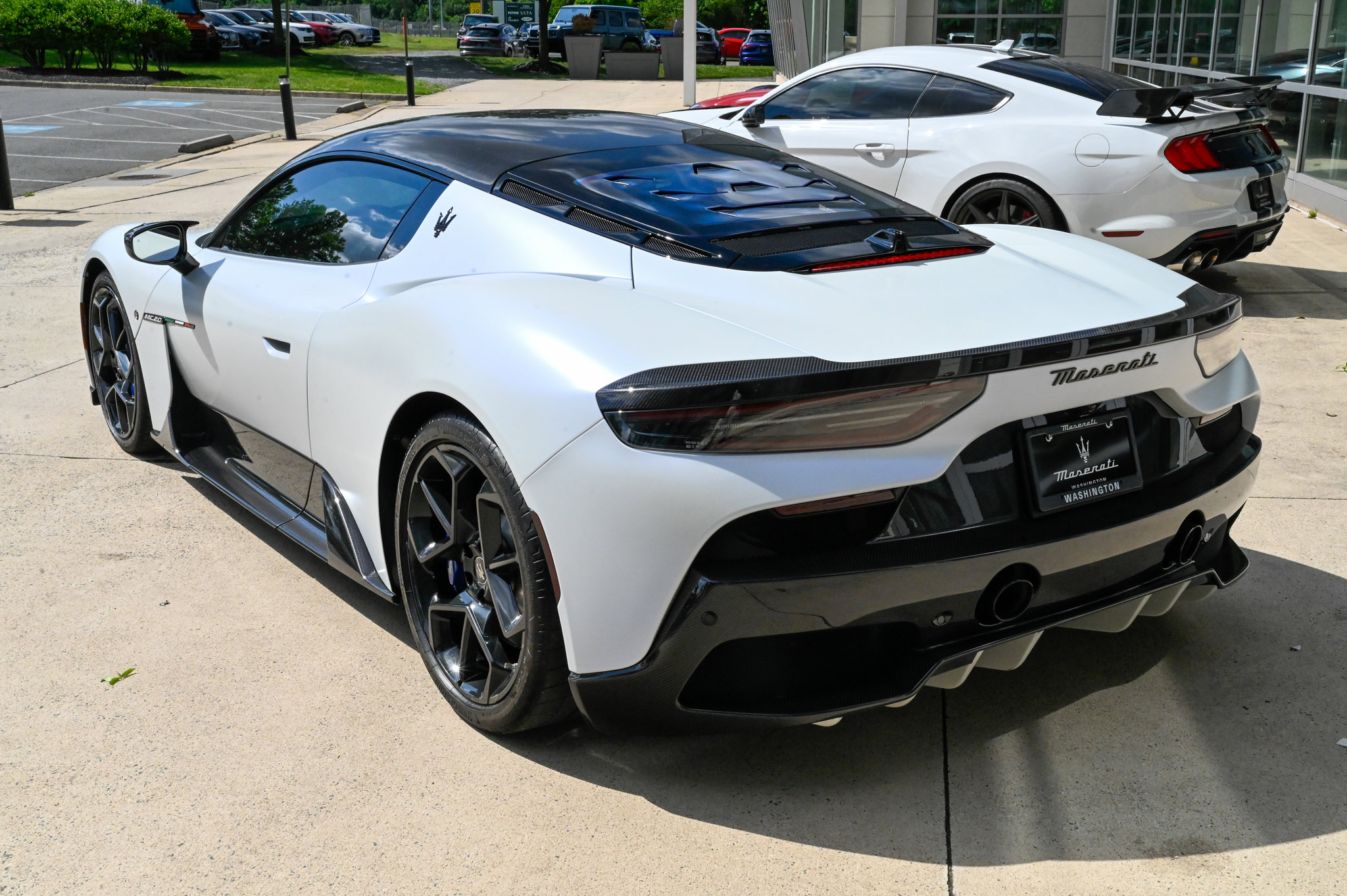 Used 2023 Maserati MC20 Coupe RWD image 7