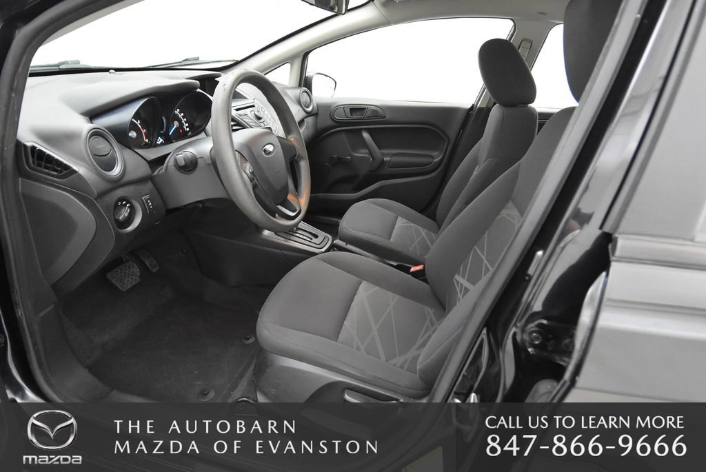 Used 2015 Ford Fiesta S image 22
