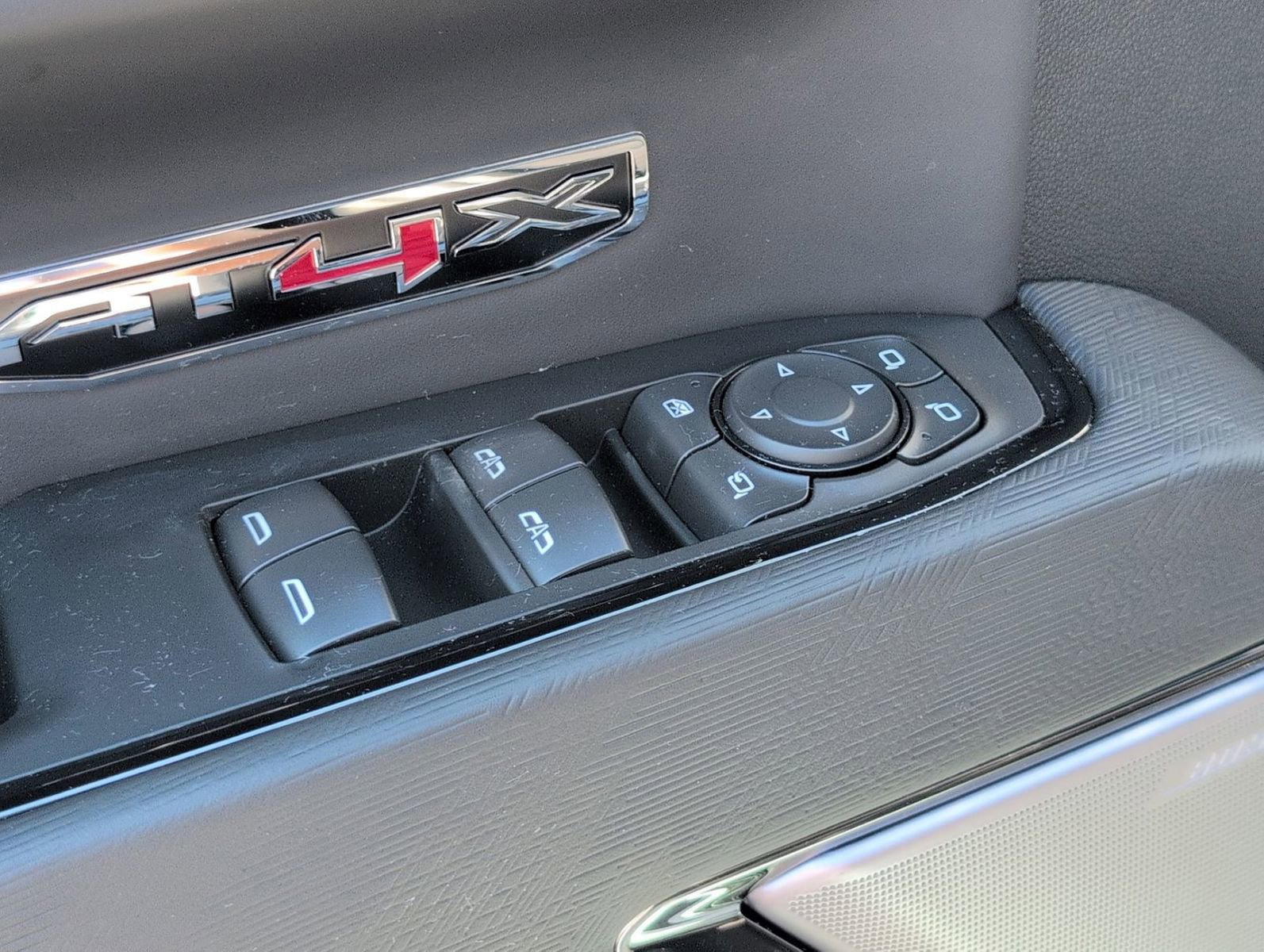 New 2026 GMC Sierra 1500 AT4X image 16