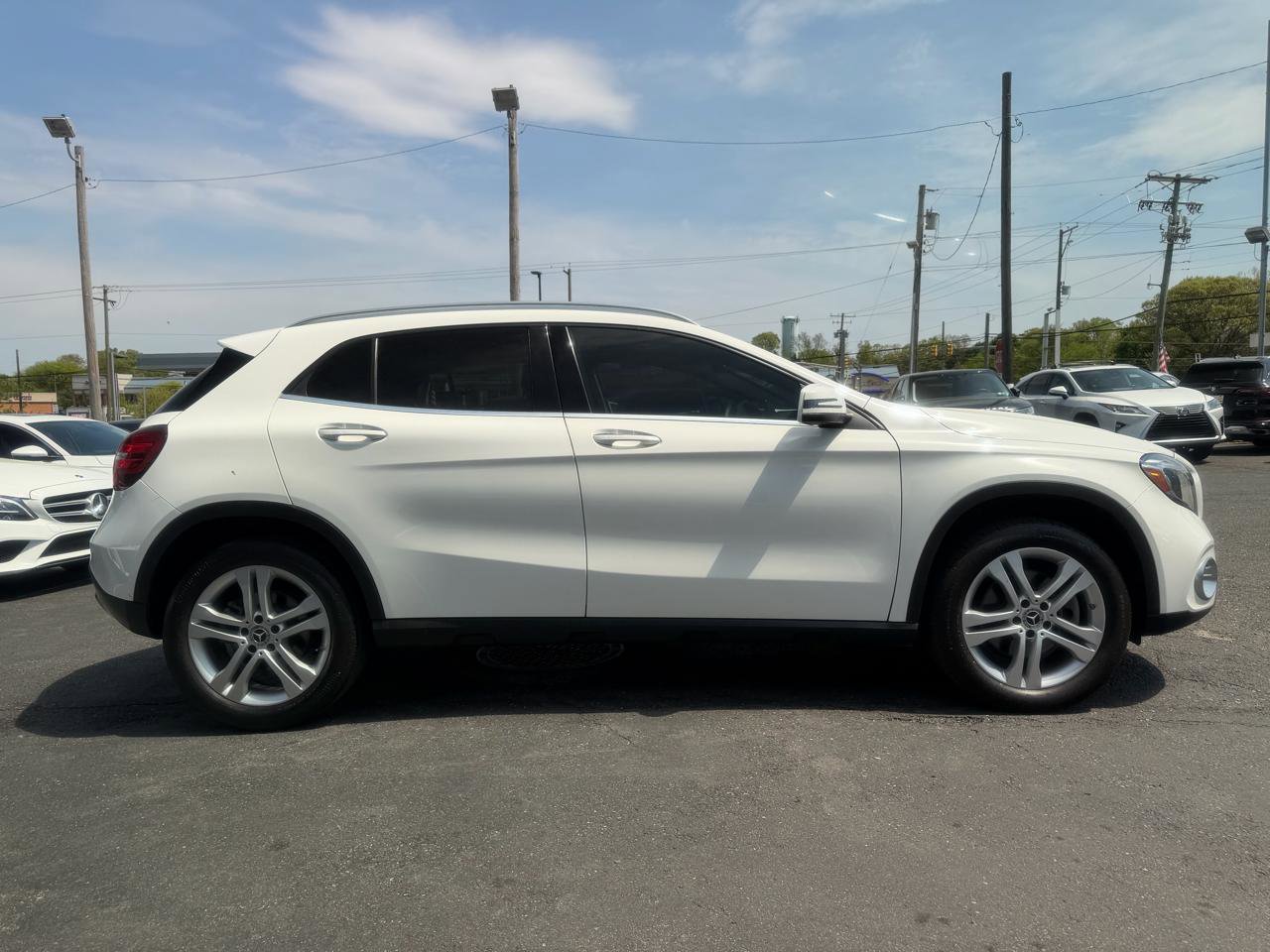 Used 2020 Mercedes-Benz GLA 250 4MATIC image 4
