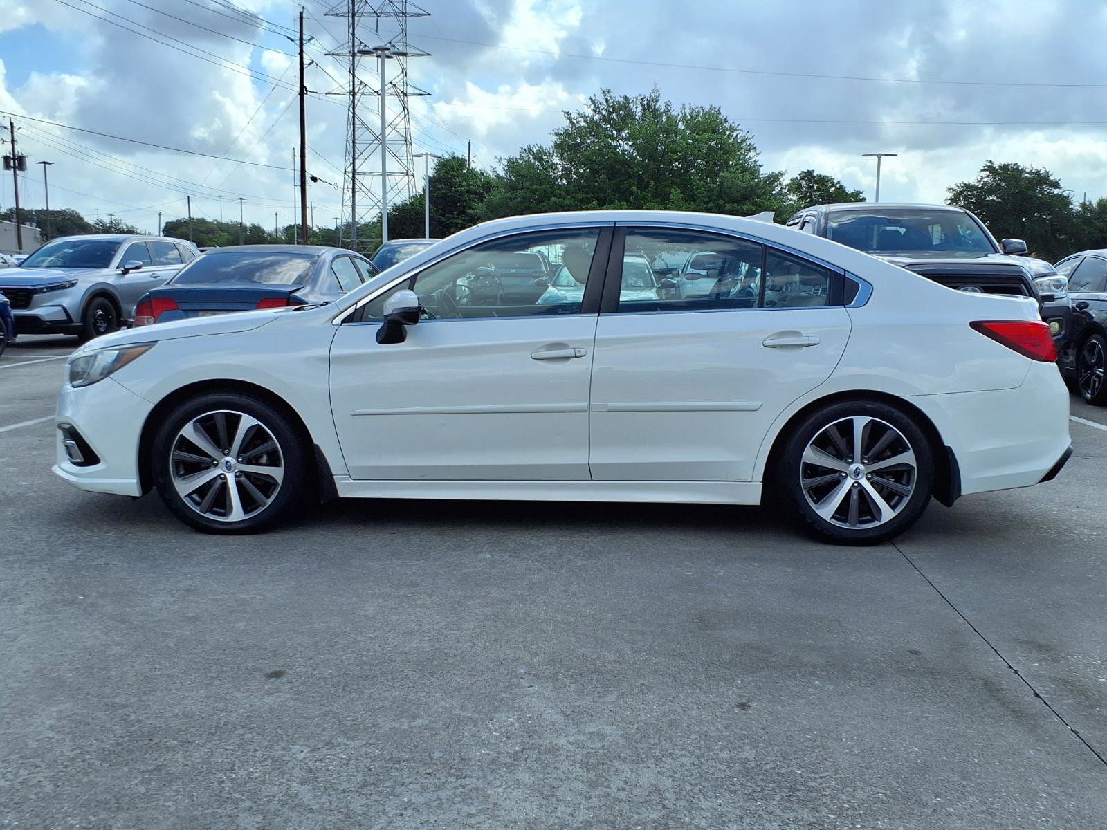 Used 2018 Subaru Legacy 2.5i Limited image 23