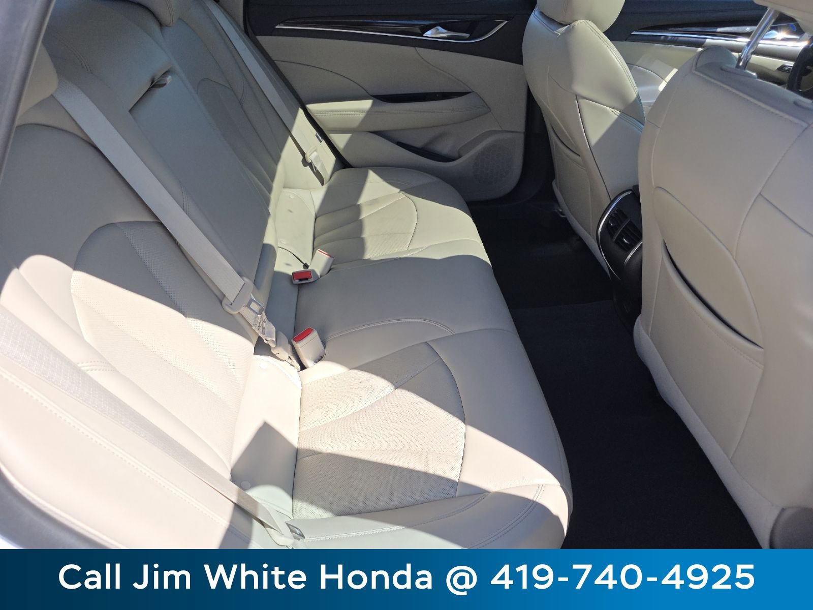 Used 2019 Buick LaCrosse Essence w/ Sun and Shade Package AWD/4WD image 22