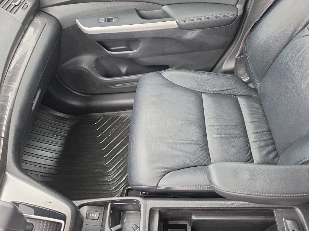 Used 2013 Honda CR-V EX-L image 25