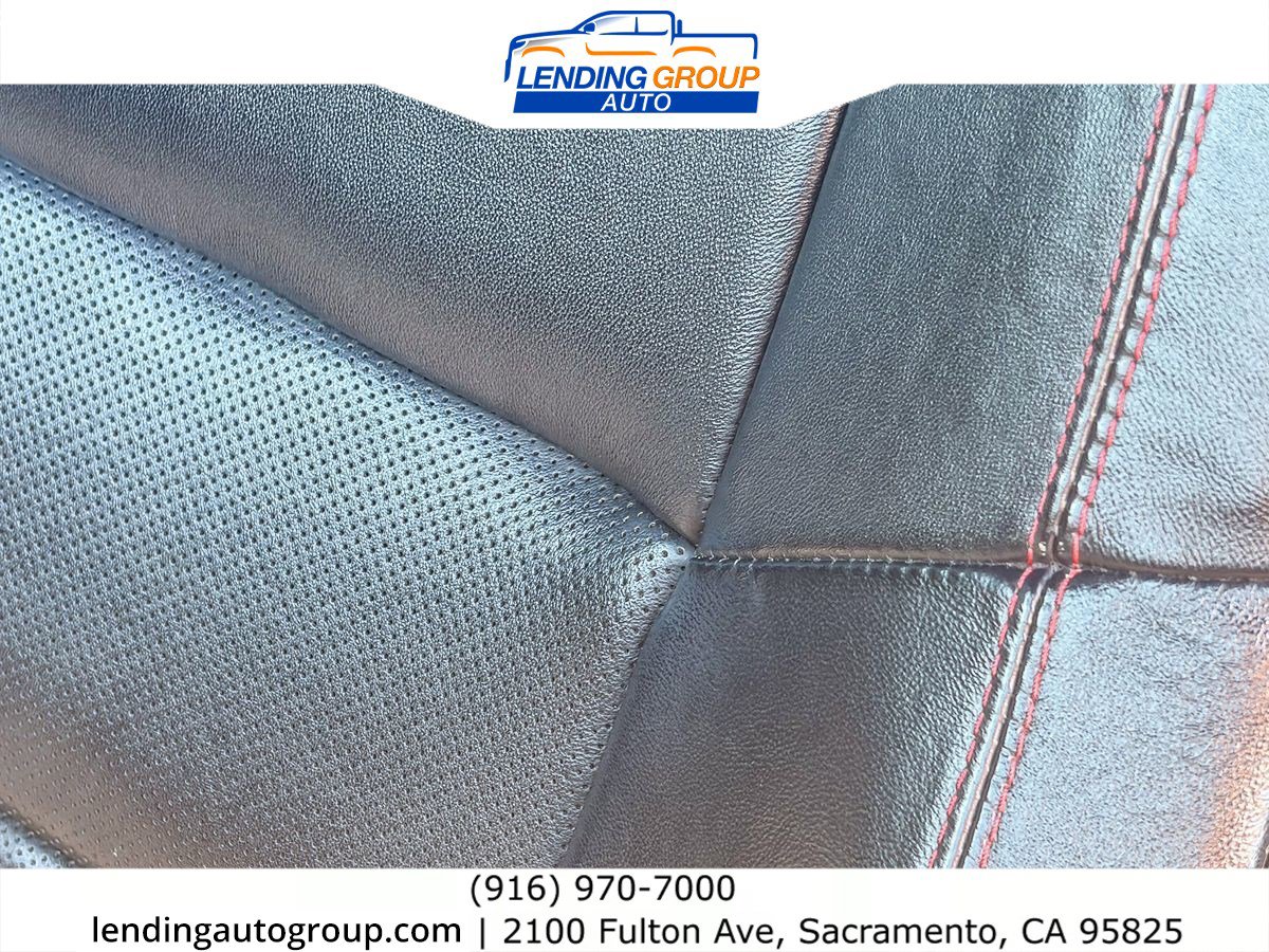 Used 2018 Dodge Durango R/T w/ Technology Group image 25