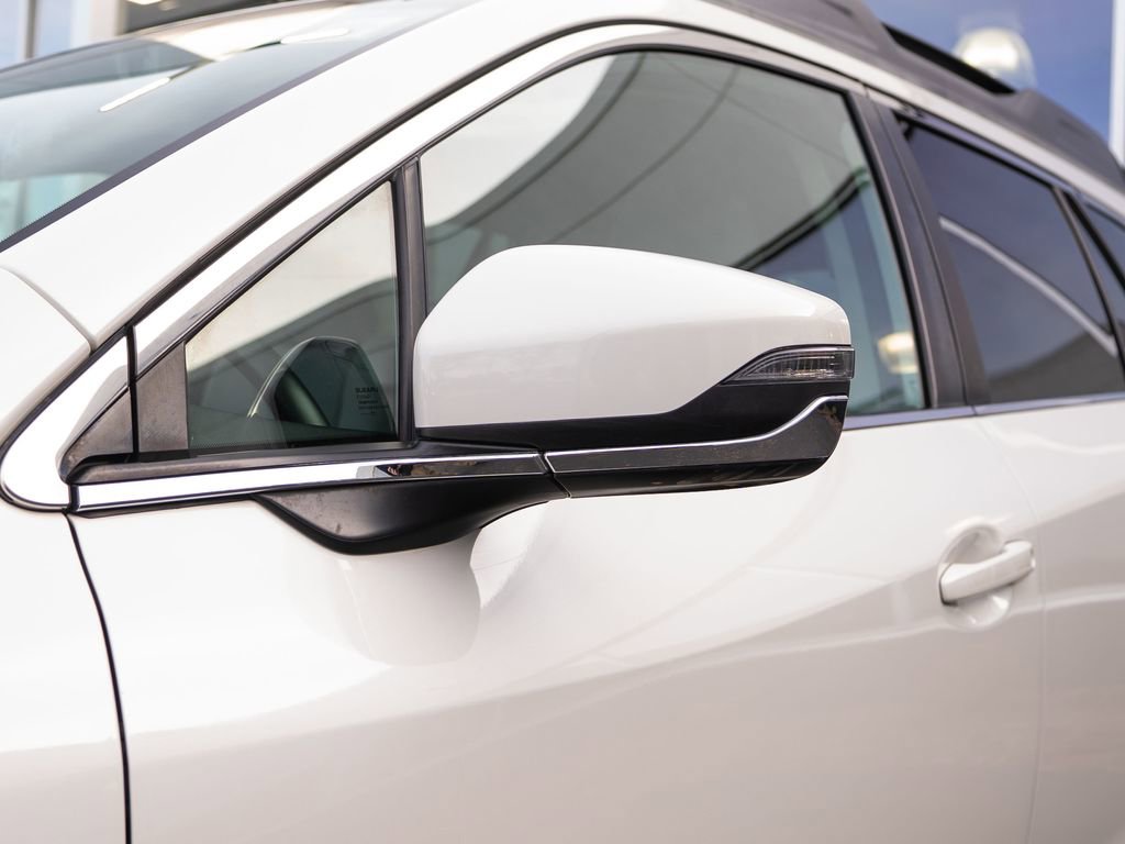 Used 2022 Subaru Outback Premium image 12