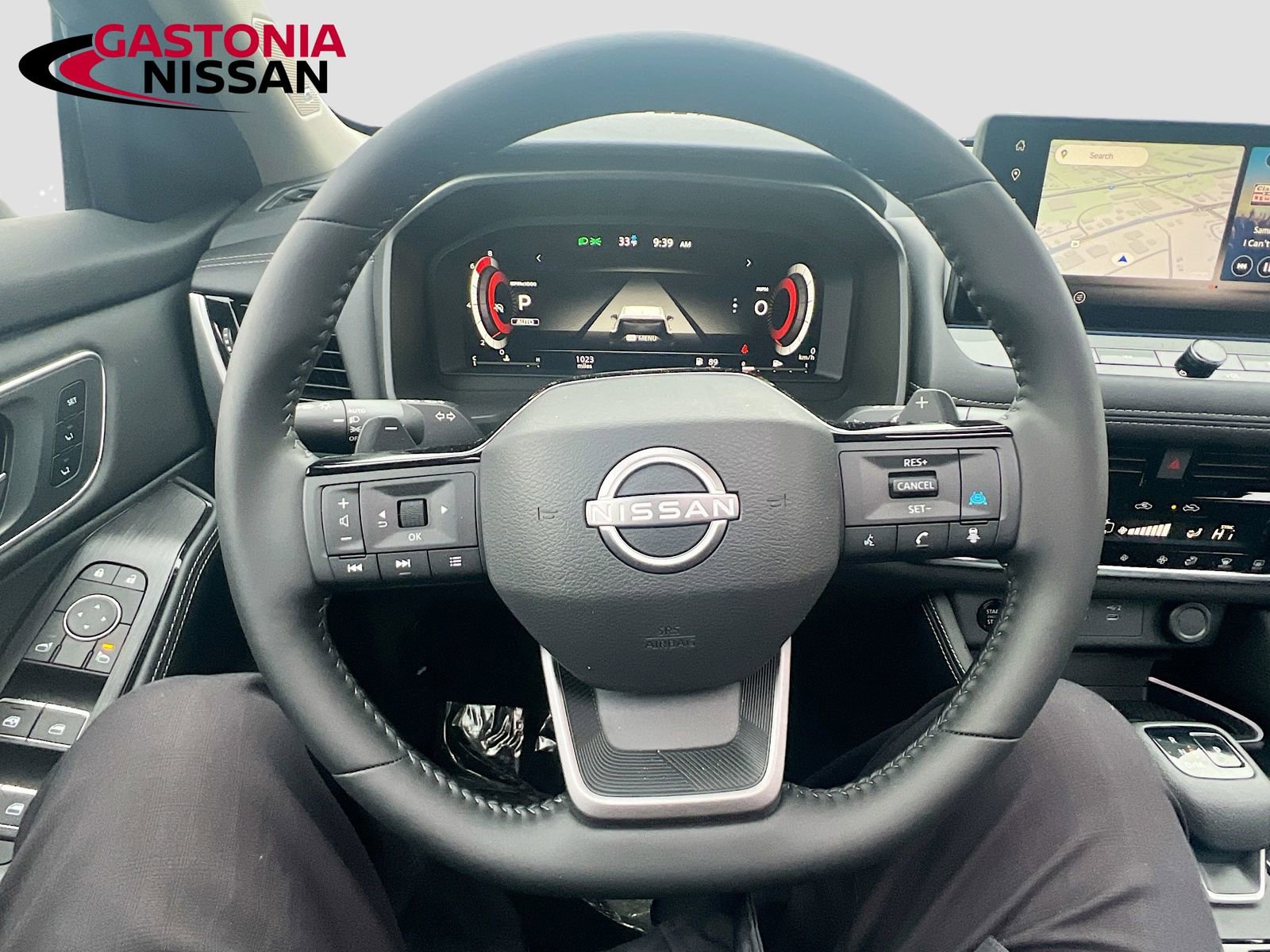 Used 2026 Nissan Rogue Platinum w/ Platinum Premium Package image 14