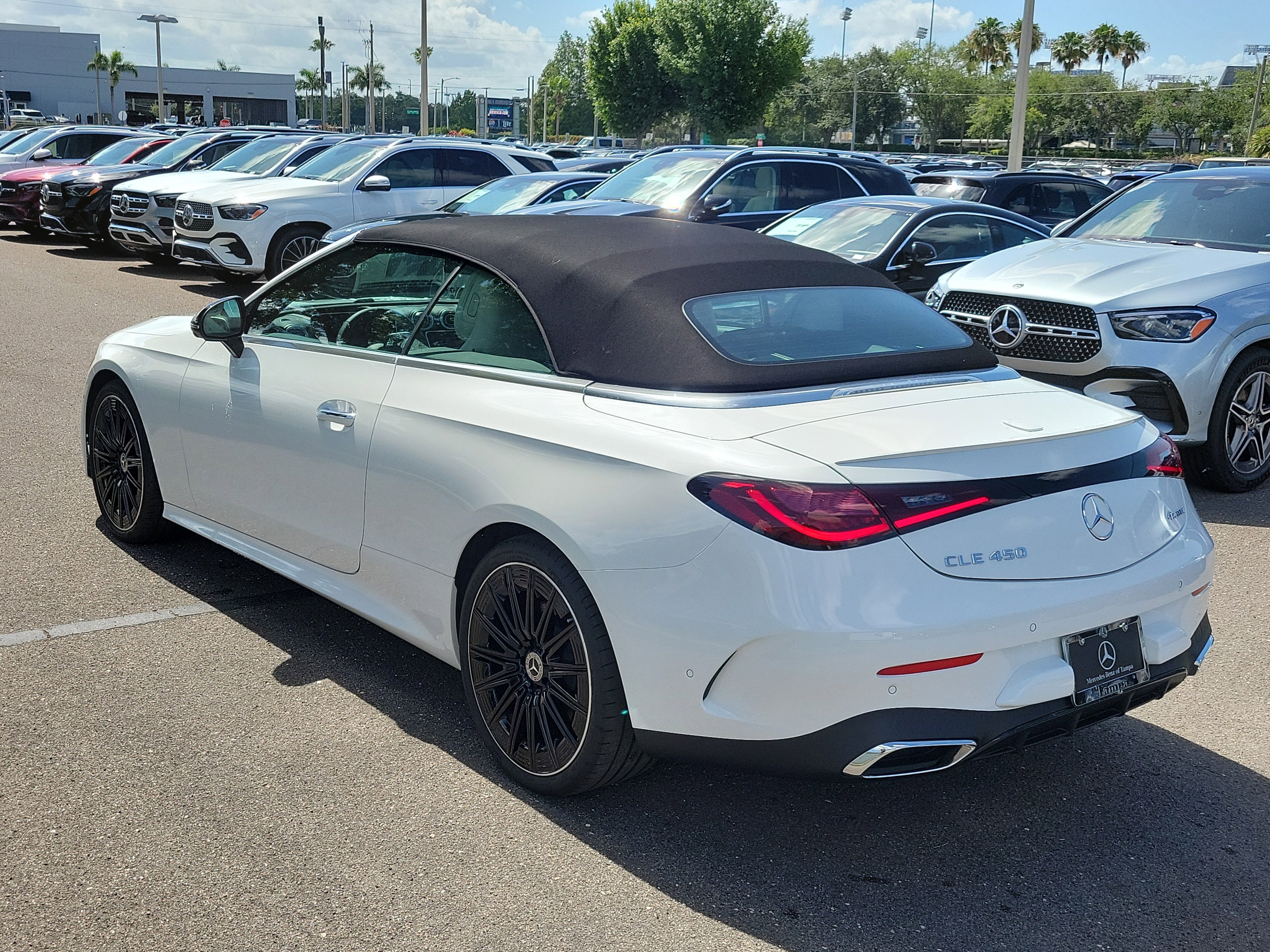 New 2026 Mercedes-Benz CLE 450 4MATIC Cabriolet image 4