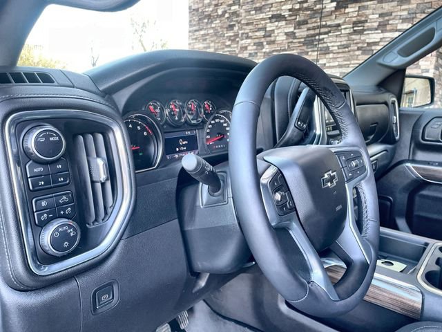 Used 2022 Chevrolet Silverado 1500 LT Trail Boss w/ Bed Protection Package AWD/4WD image 10