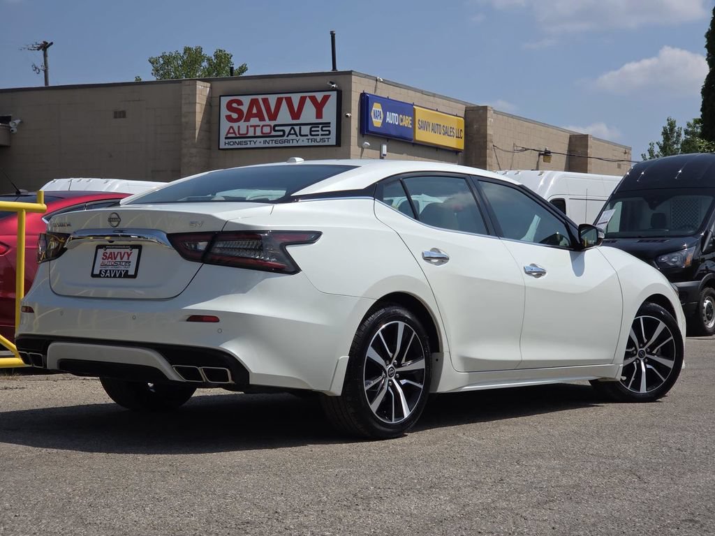 Used 2023 Nissan Maxima SV w/ Floor Mat Group FWD image 15