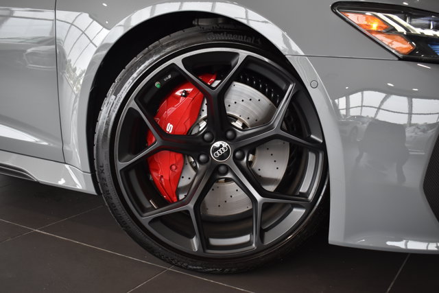 Used 2025 Audi RS 6 performance AWD/4WD image 2