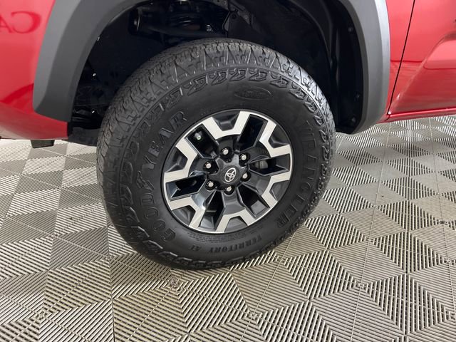 Used 2023 Toyota Tacoma TRD Off-Road AWD/4WD image 25