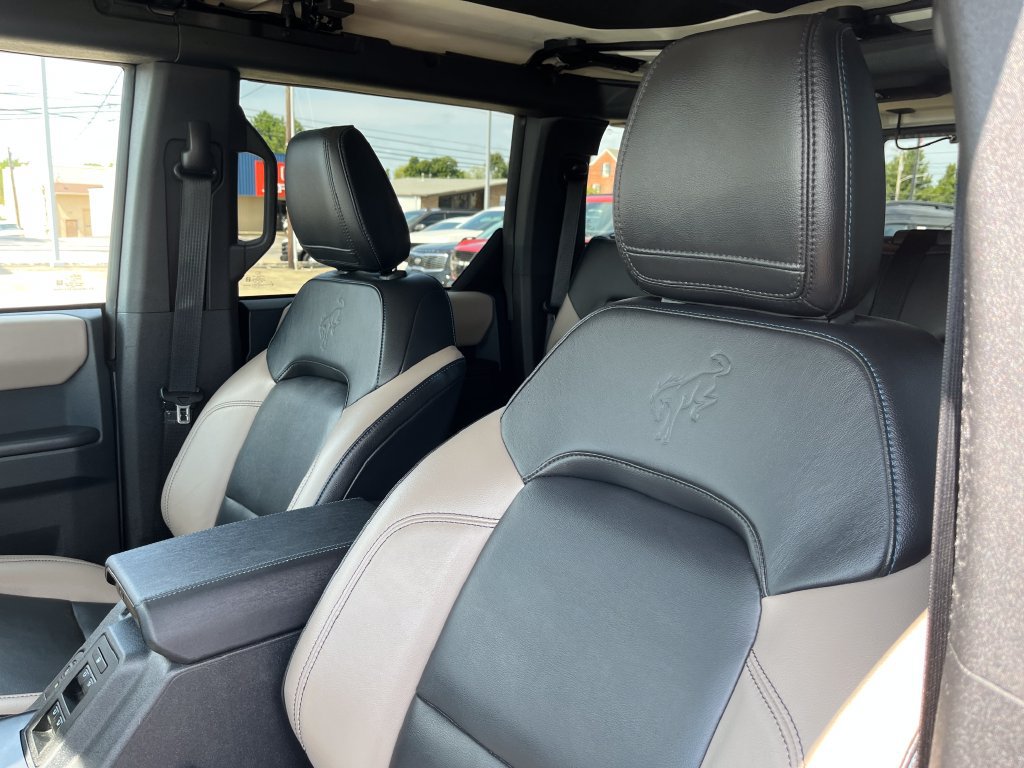 Used 2024 Ford Bronco Wildtrak AWD/4WD image 12