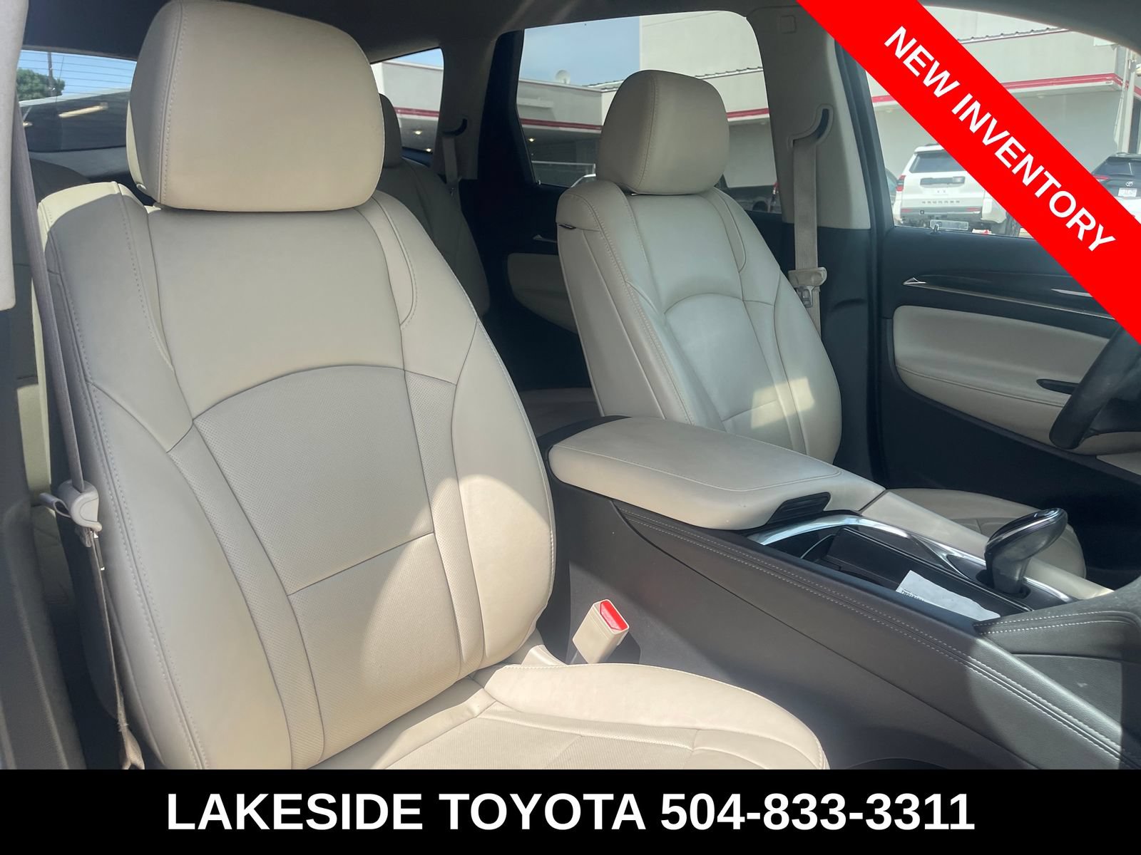Used 2020 Buick Enclave Essence w/ Sound and Sites Package FWD image 8