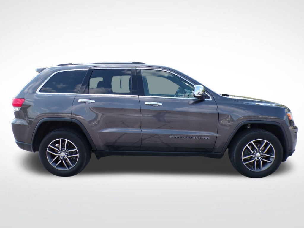 Used 2017 Jeep Grand Cherokee Limited AWD/4WD image 6