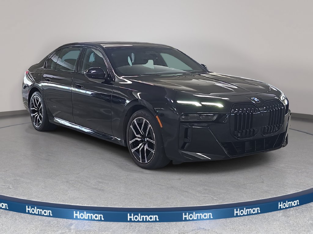 Certified 2023 BMW 740i RWD image 4