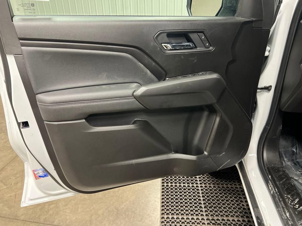 New 2026 GMC Canyon Elevation w/ Convenience Package image 15