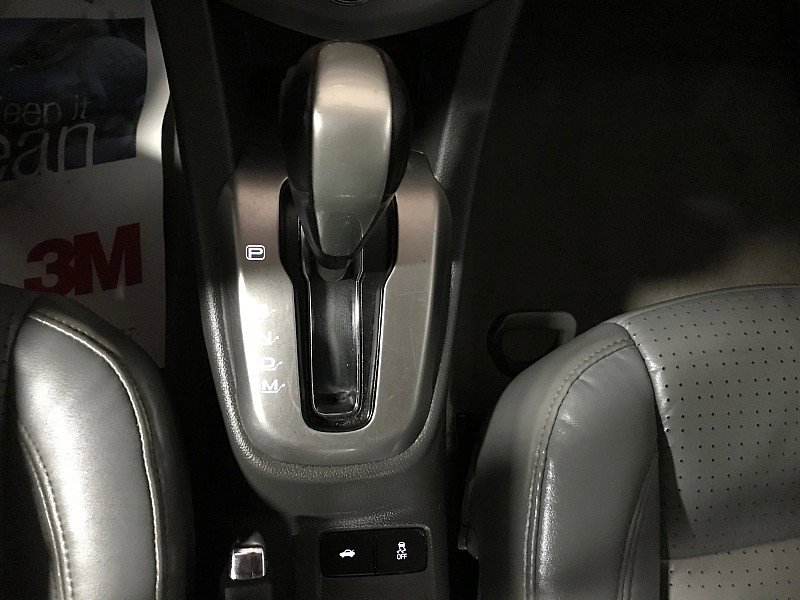 Used 2017 Chevrolet Sonic Premier image 29