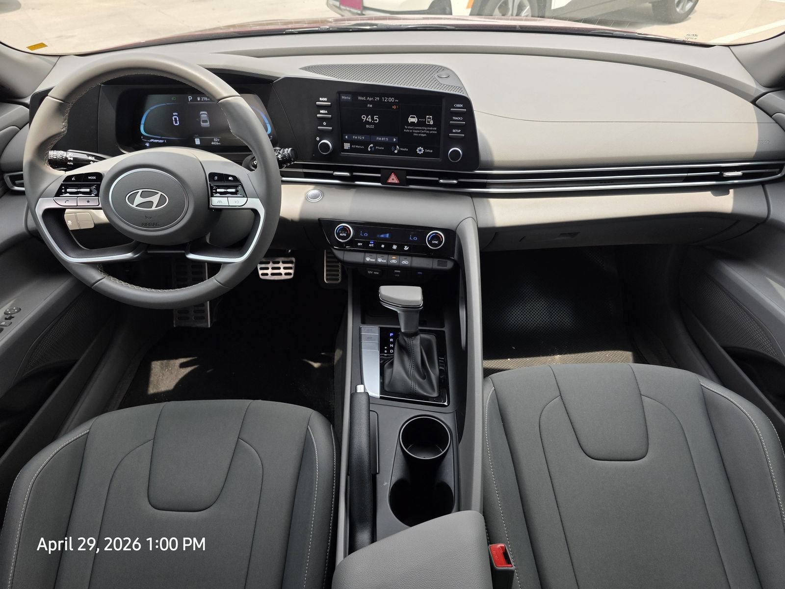 Used 2025 Hyundai Elantra Sport FWD image 10