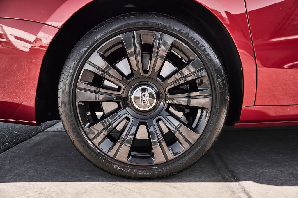 Used 2024 Rolls-Royce Ghost AWD/4WD image 19