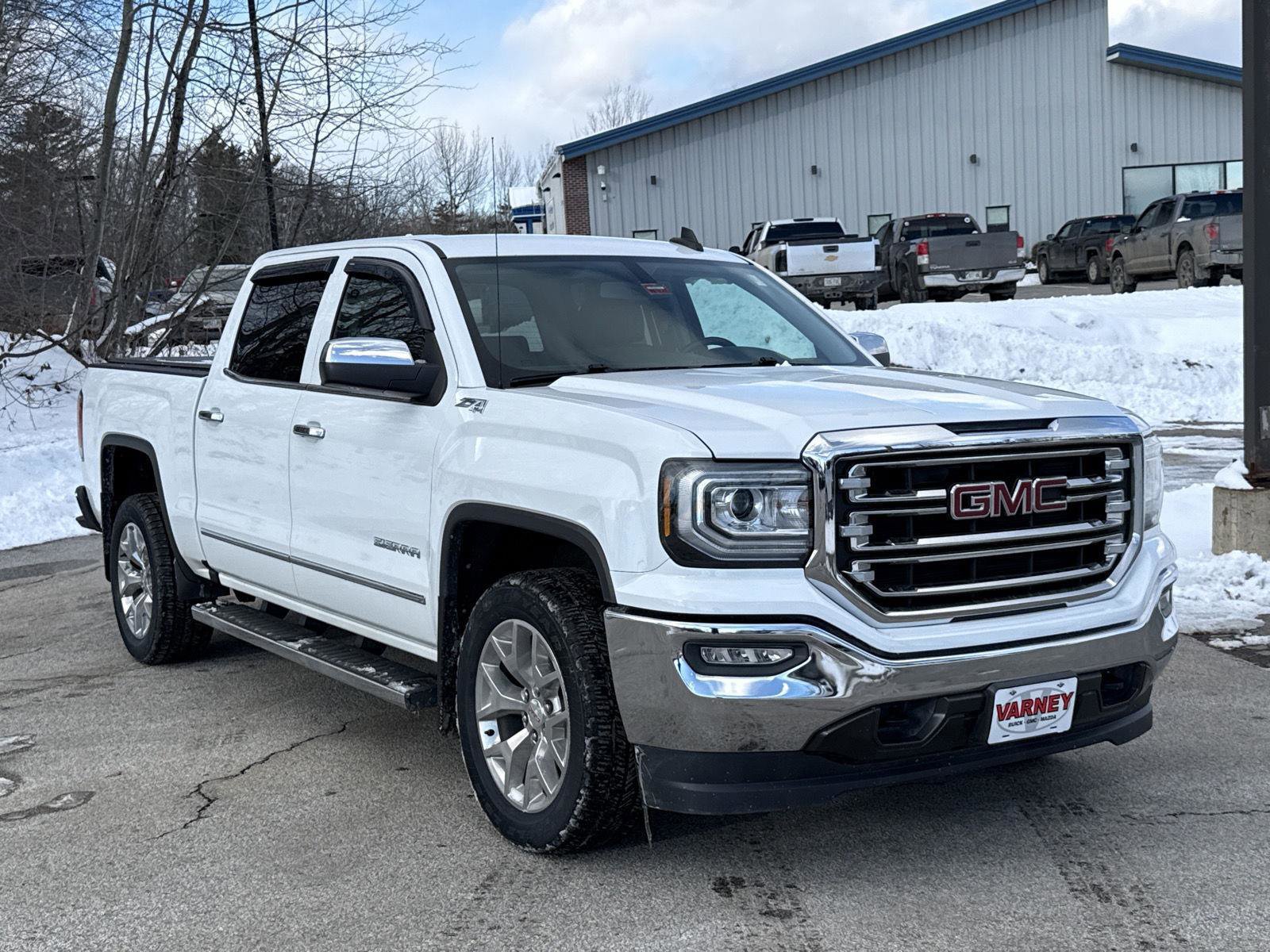 Used 2018 GMC Sierra 1500 SLT w/ SLT Premium Package image 5