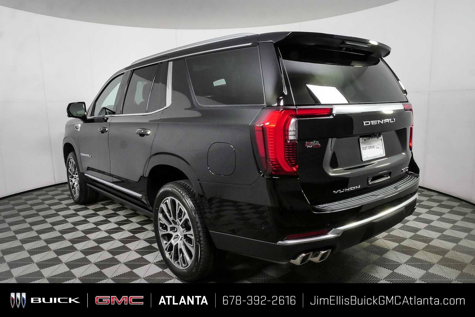 New 2026 GMC Yukon Denali w/ Denali Reserve Package AWD/4WD image 30