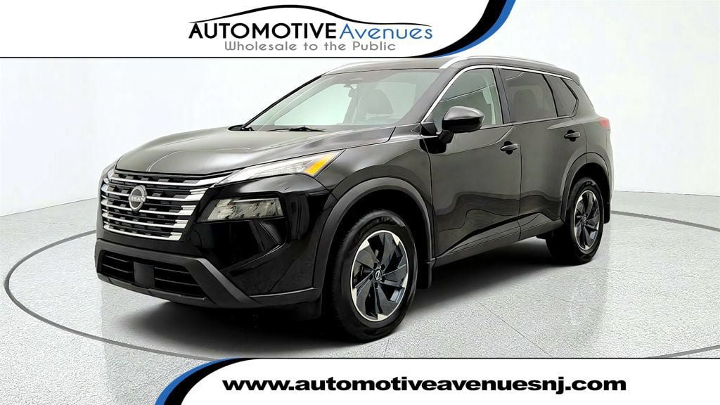 Used 2026 Nissan Rogue SV w/ SV Premium Package