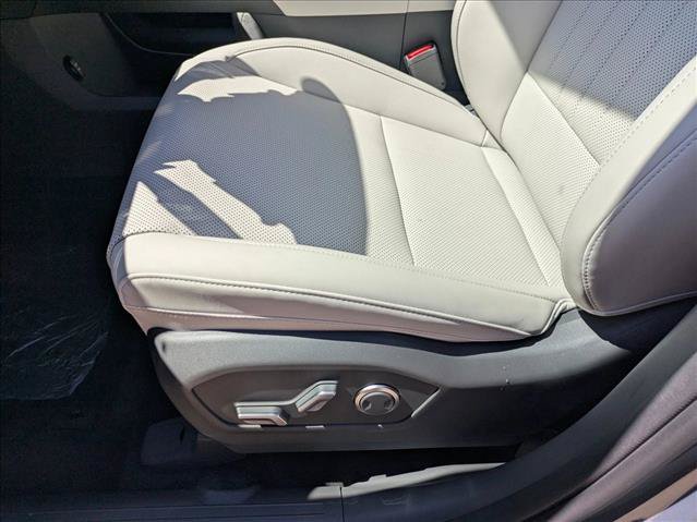New 2026 Hyundai Santa Fe SEL FWD image 4