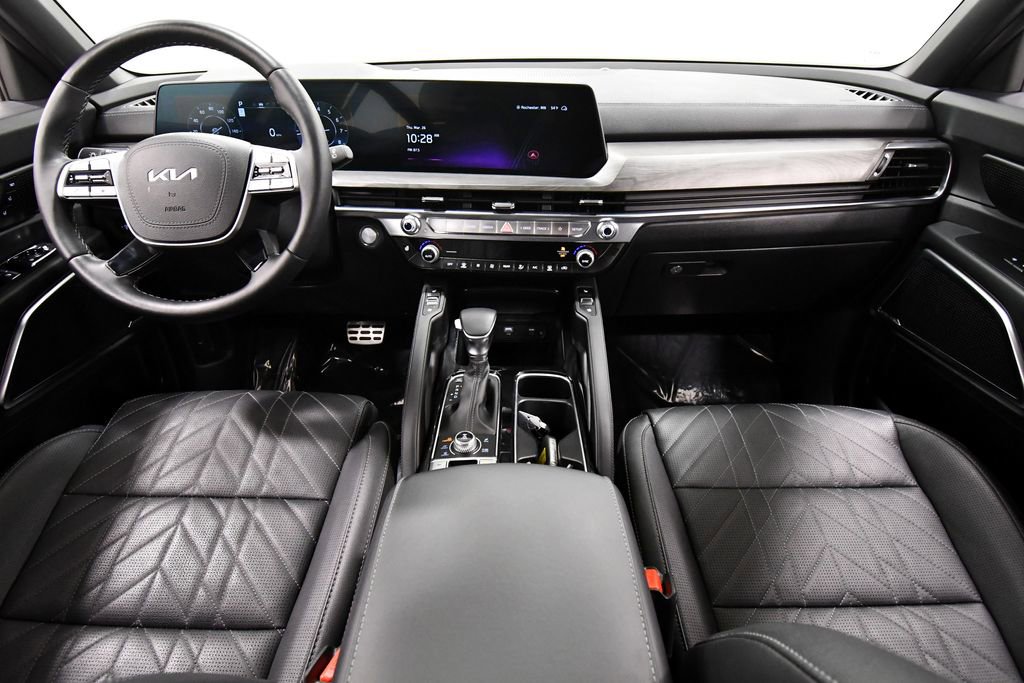 Used 2025 Kia Telluride SX X-Line image 3