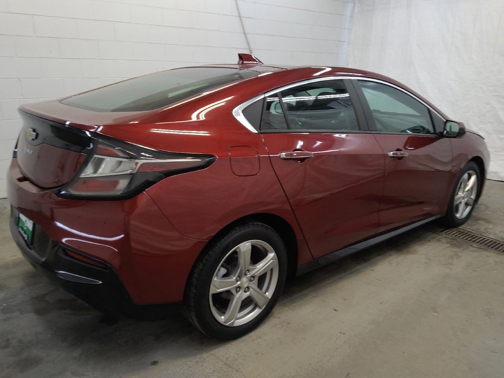 Used 2017 Chevrolet Volt LT w/ Comfort Package image 10