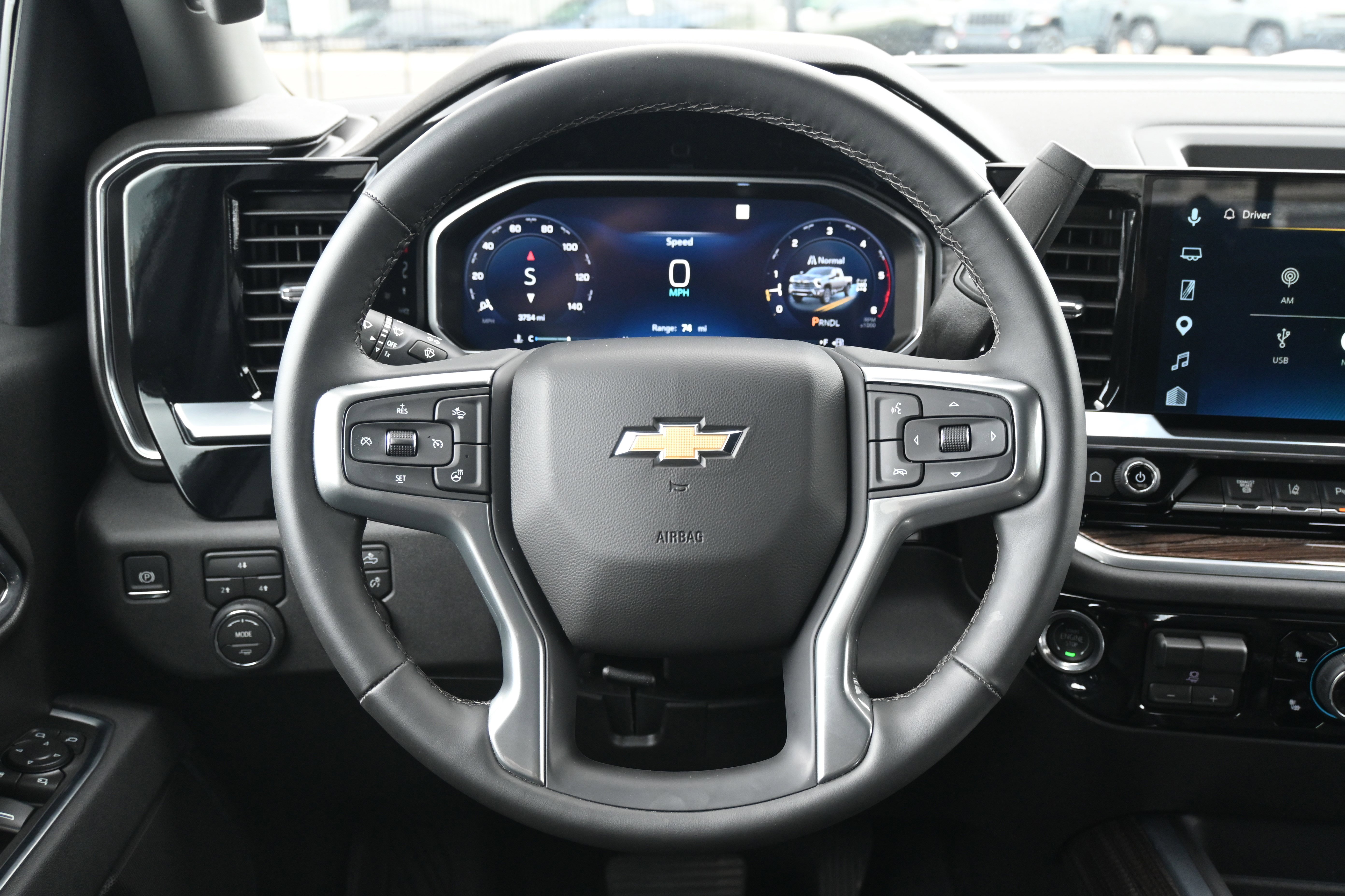 Used 2026 Chevrolet Silverado 2500 LT w/ Safety Package AWD/4WD image 17