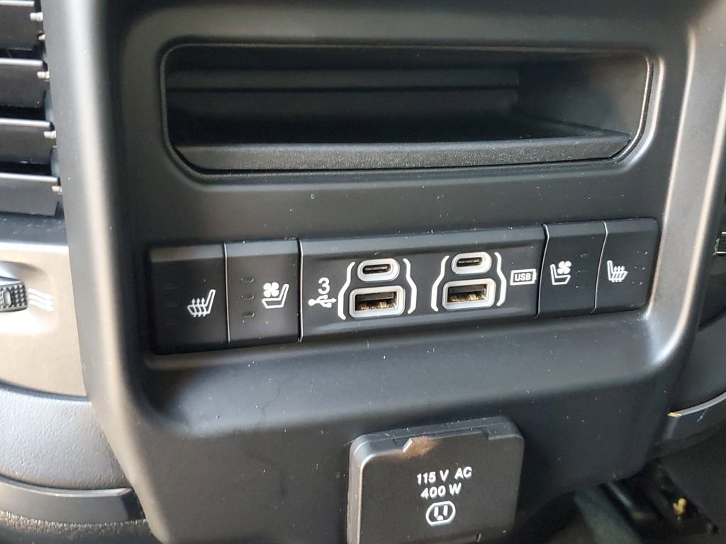 Used 2019 RAM 1500 Limited image 15