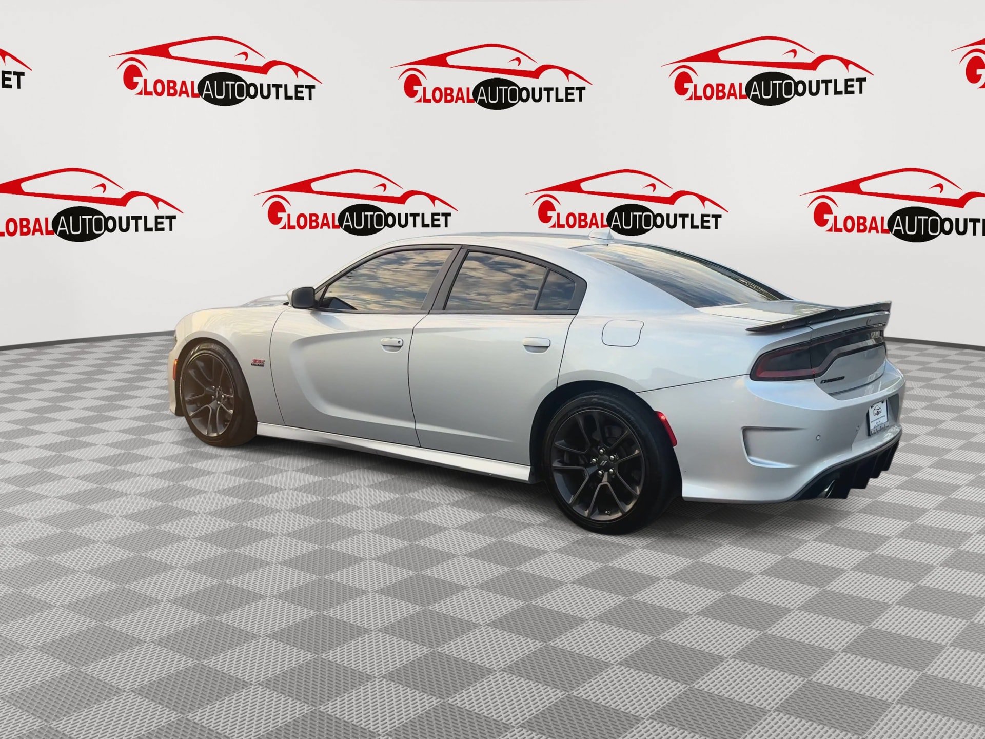 Used 2020 Dodge Charger Scat Pack RWD image 6