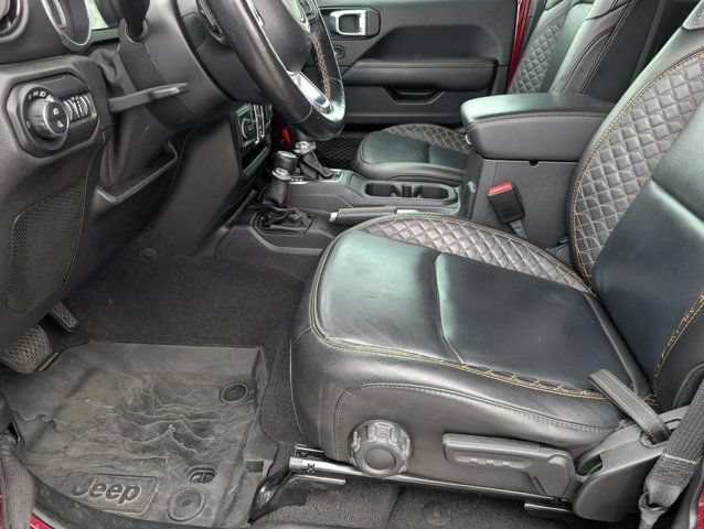 Used 2021 Jeep Gladiator Overland AWD/4WD image 13