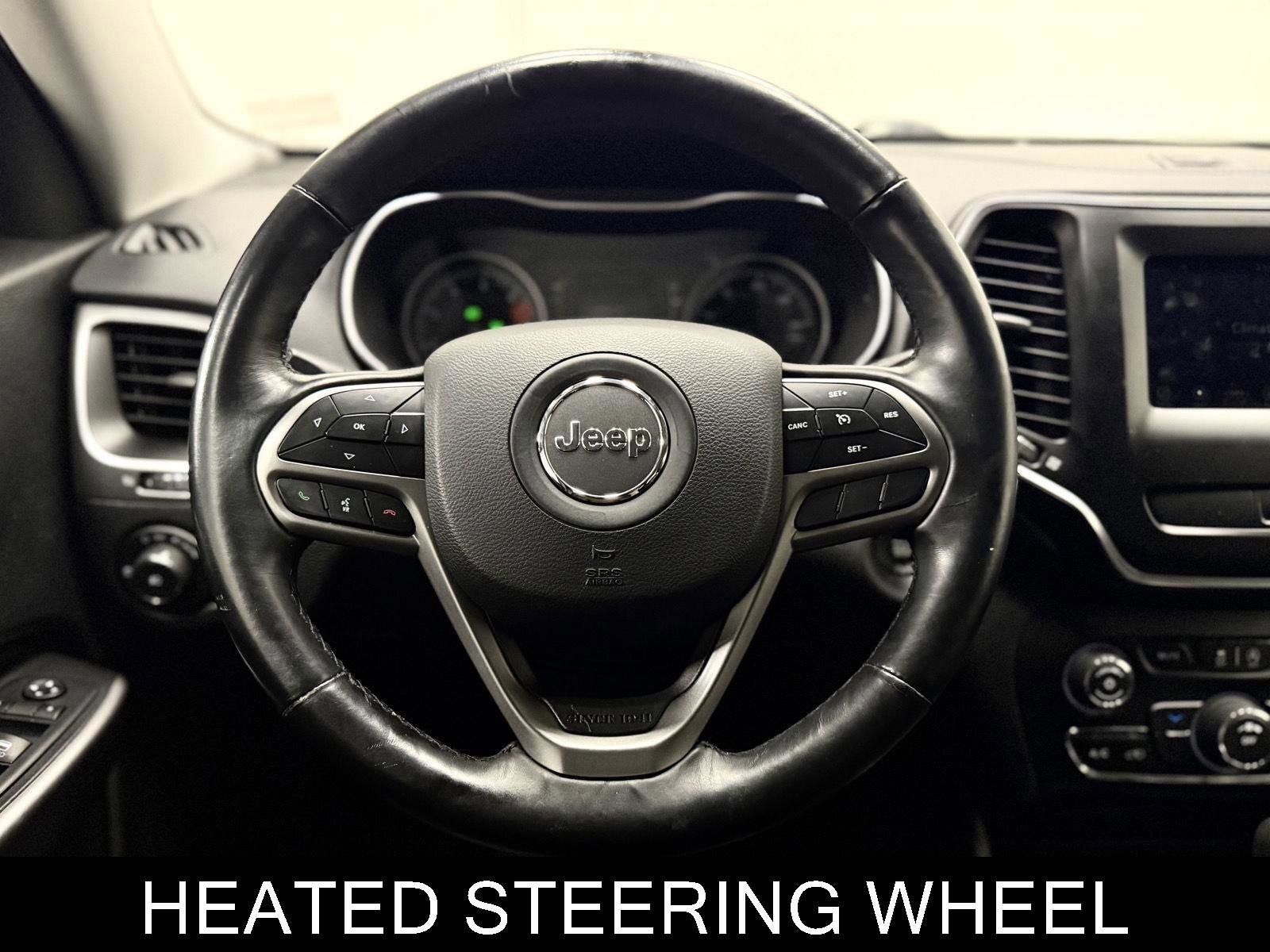 Used 2019 Jeep Cherokee Latitude Plus w/ Cold Weather Group image 17