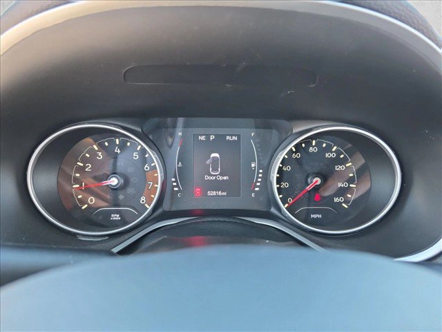 Used 2020 Jeep Compass Latitude AWD/4WD image 11