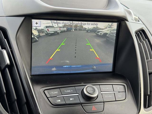 Used 2019 Ford Escape SE image 16