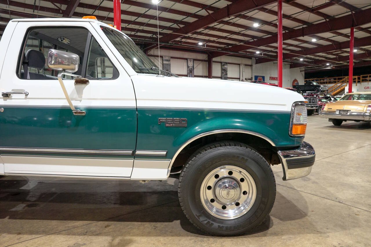 Used 1995 Ford F250 2WD Regular Cab image 11