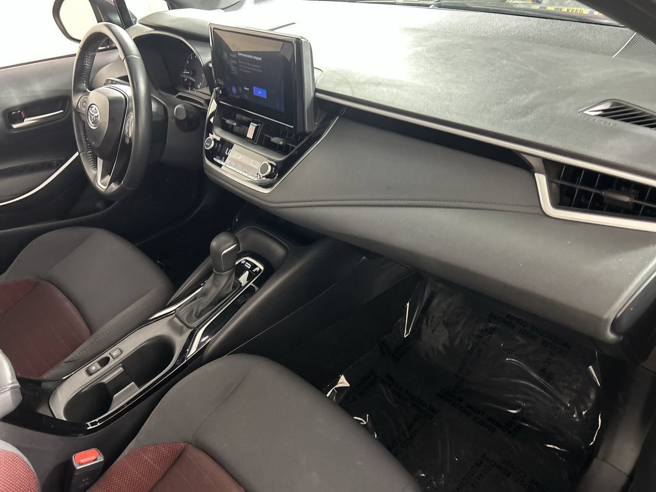 Used 2025 Toyota Corolla SE FWD image 27