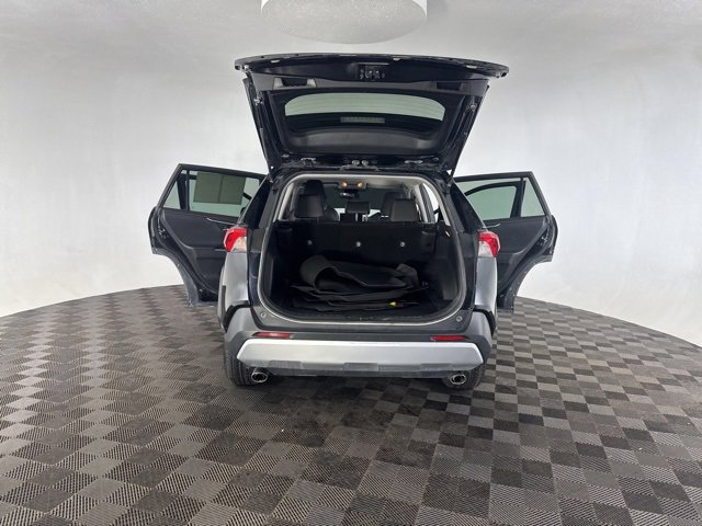 Used 2021 Toyota RAV4 Adventure image 15