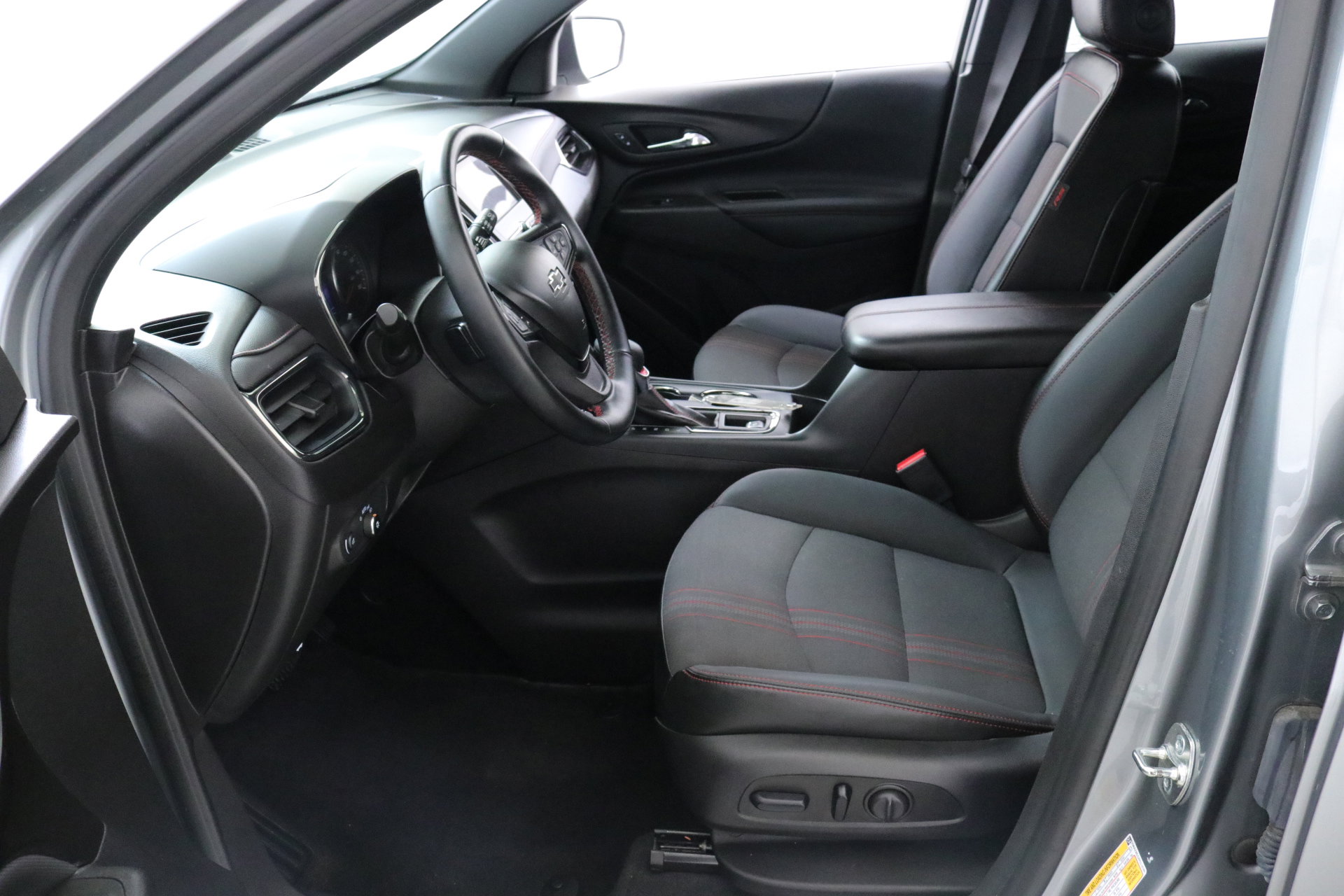 Used 2024 Chevrolet Equinox RS image 26