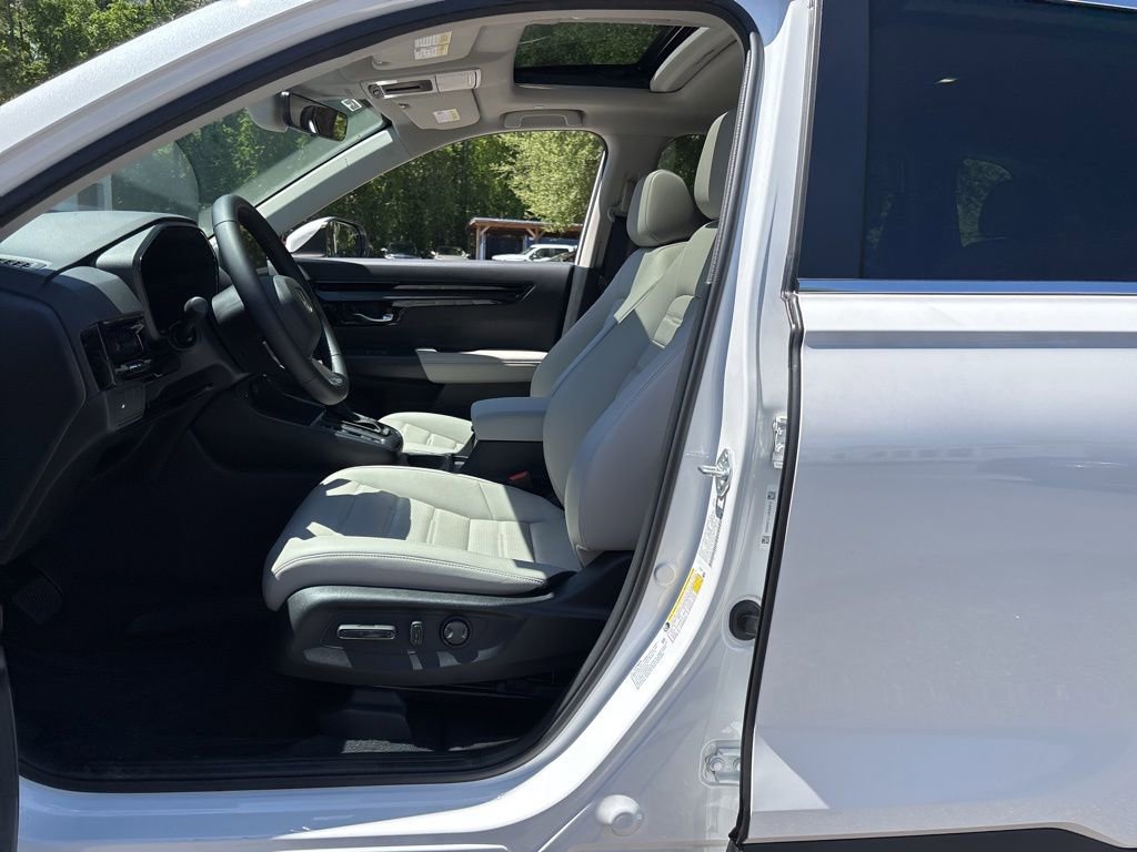 Used 2026 Honda CR-V EX-L image 11