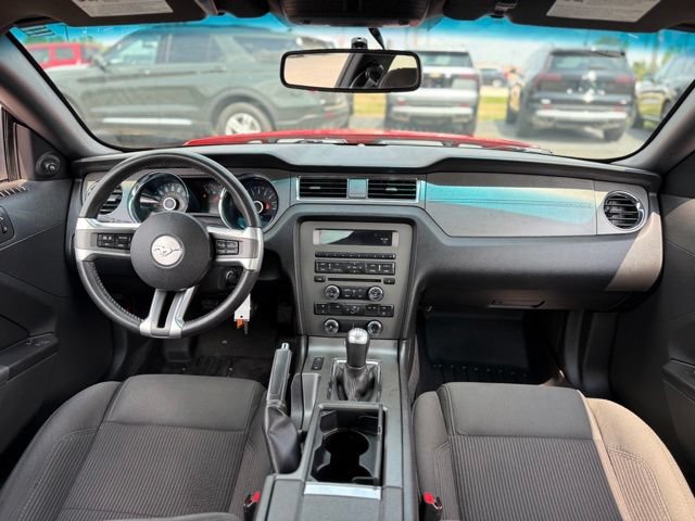 Used 2014 Ford Mustang Coupe w/ V6 Performance Package RWD image 2